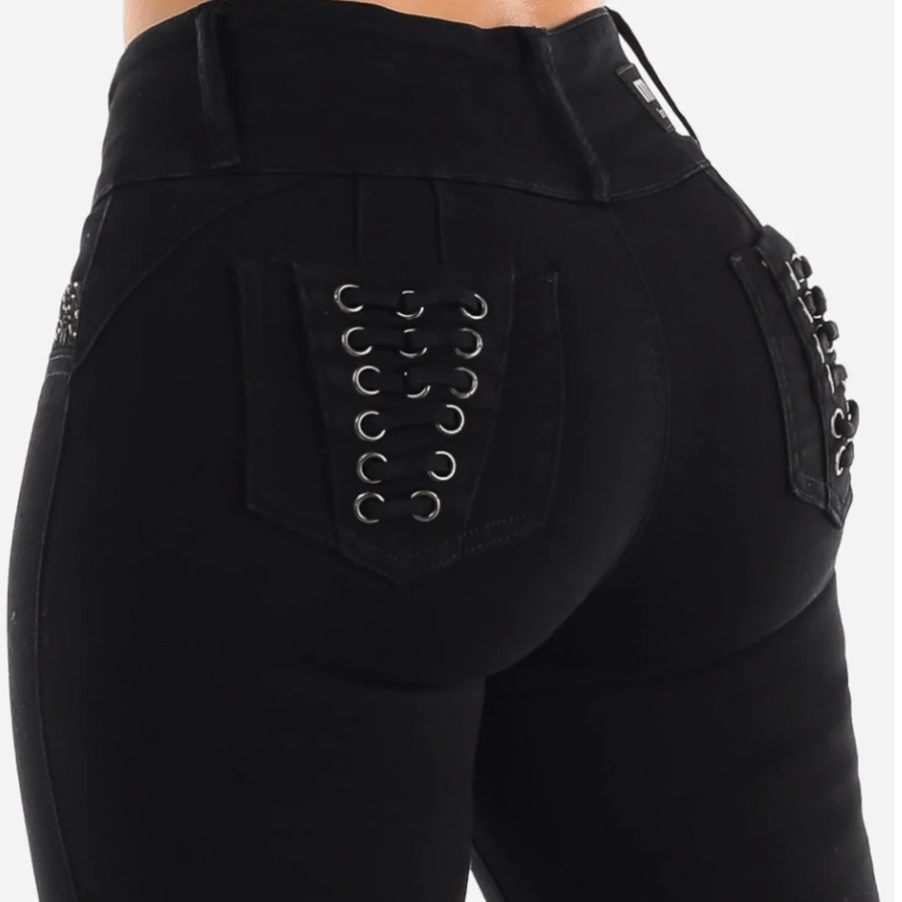 NWT MX JEANS Butt Lifting Black Denim Casual Jeans